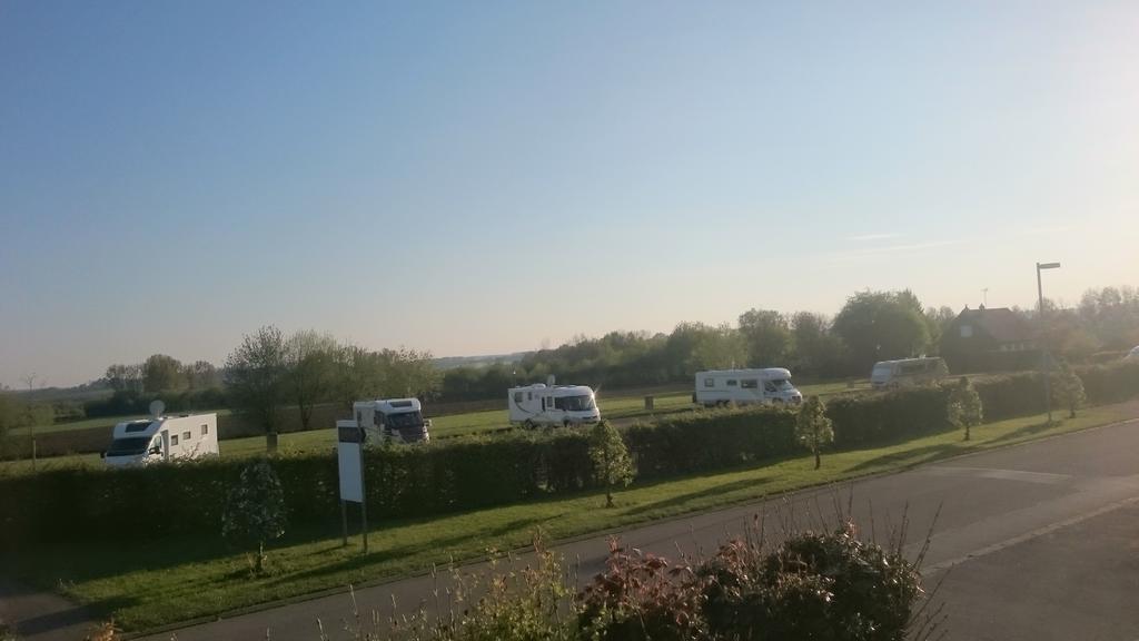 Camping De La Miniere Форж-лез-О Екстериор снимка
